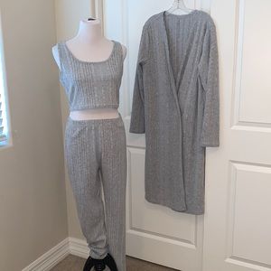 SHEIN THREE PIECE BRAND NEW SIZE XL GORGEOUS SLEEP/LOUNGE SET